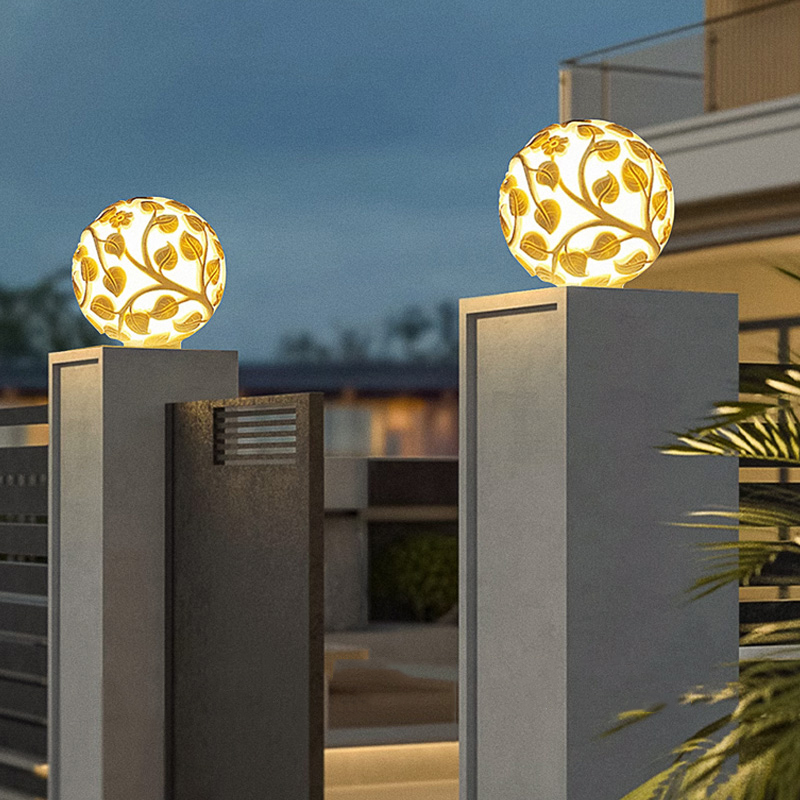 Outdoor column lights solar LE - đánh giá và giá Lighting Decor Outdoor