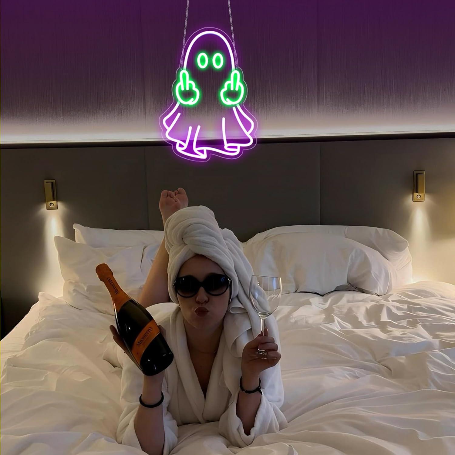 Ghost Neon Sign USB Powered LE - đánh giá và giá Led Lighting Wall Decor